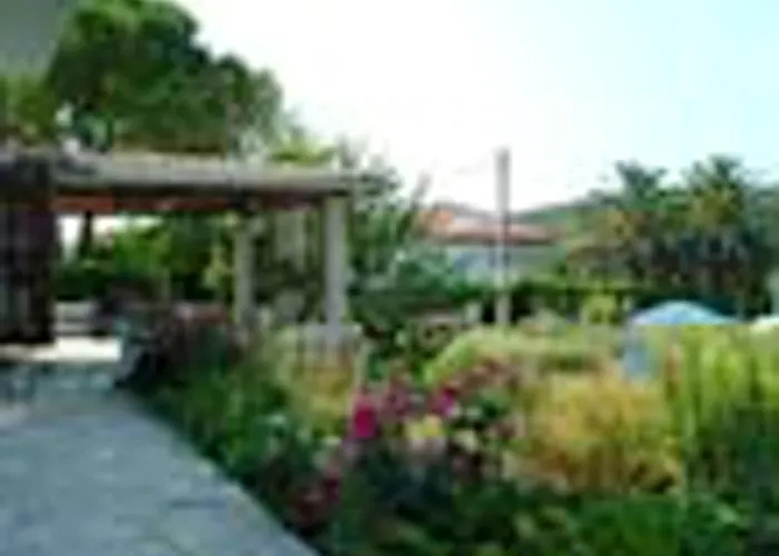 Charming In With Private Garden - 28 M²